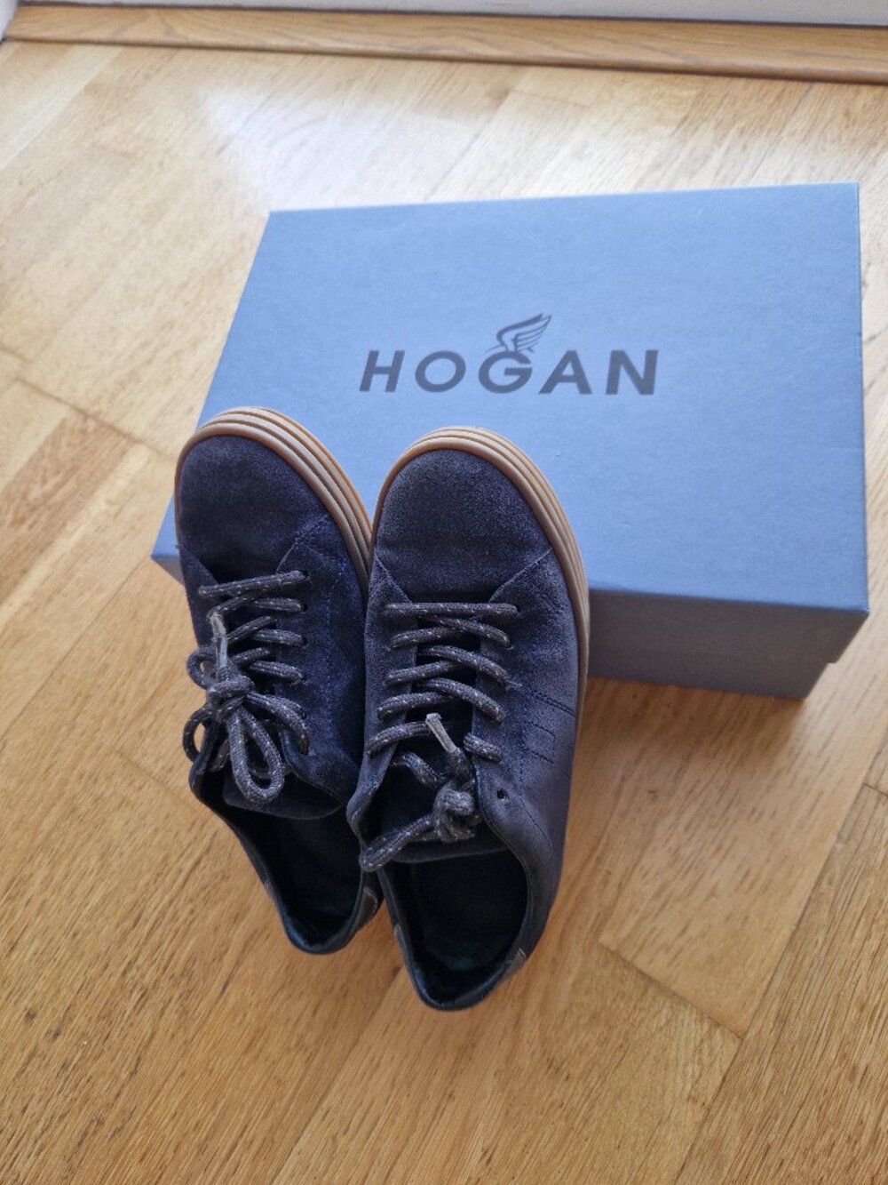 Hogan shoes size 32 EUR / 13.5 US